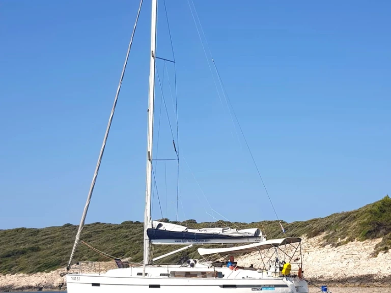 Noleggio barche Spalato economico Cruiser 40 S