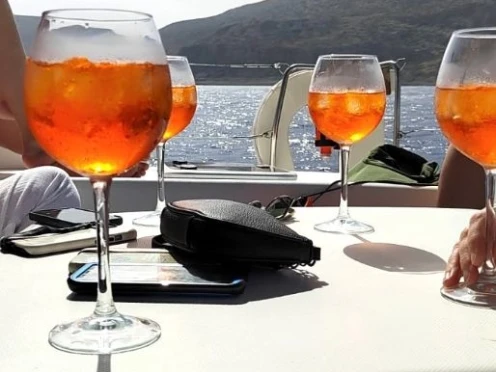 Catamarano a noleggio a Kíssamos al miglior prezzo