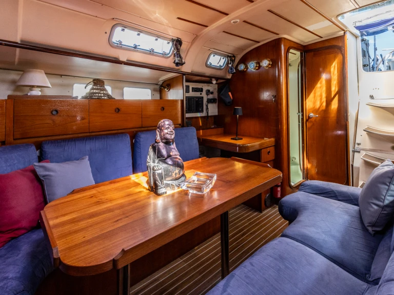 Jeanneau Sun Odyssey 45 da affittare a  Marina di Sant'Elmo