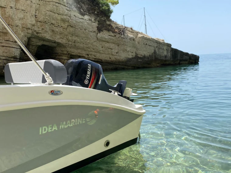 Noleggio Barca a motore con o senza skipper Idea Marine a Vieste