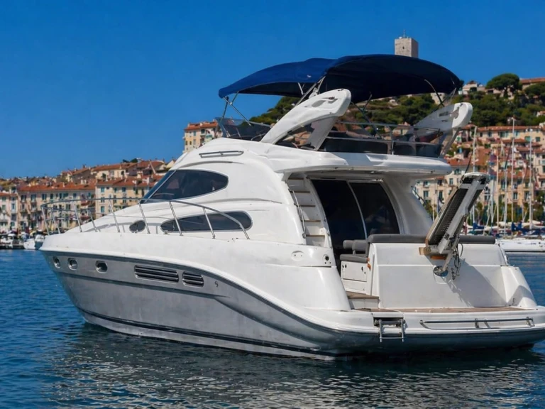 Noleggio Yacht di lusso Sealine con patente nautica