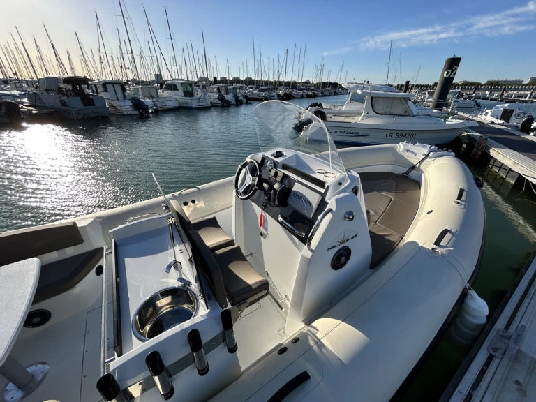 Noleggio Gommone a La Rochelle – Pro Marine hélios 25