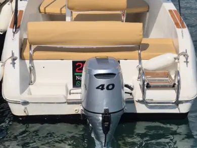 Noleggio barche La Spezia economico Schizzo 520