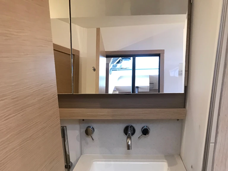 Noleggiare una Dufour Dufour 530 a Dénia