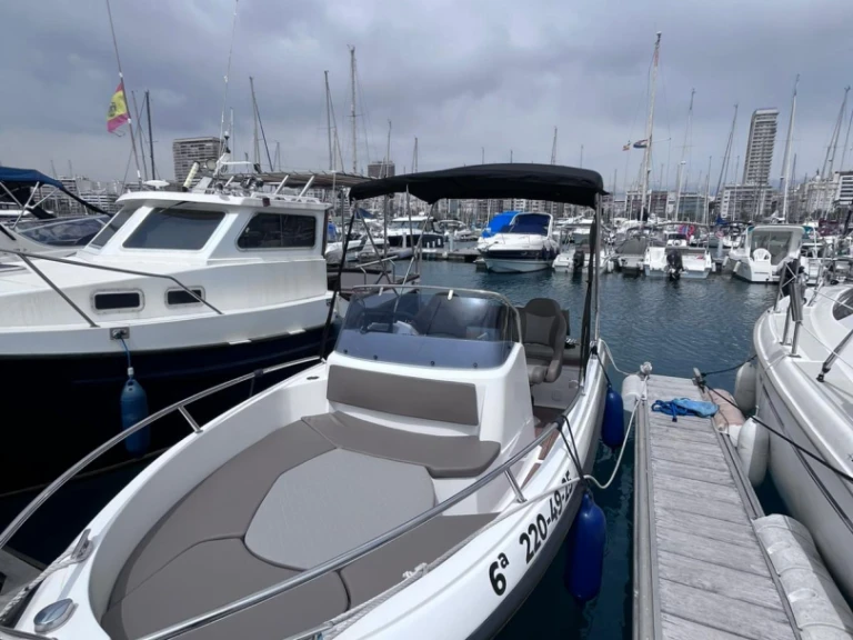 Noleggio barche Port d'Alicante economico 530 Sport