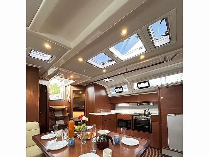 Noleggio Barca a vela a Álimos – Bavaria Cruiser 46 Style