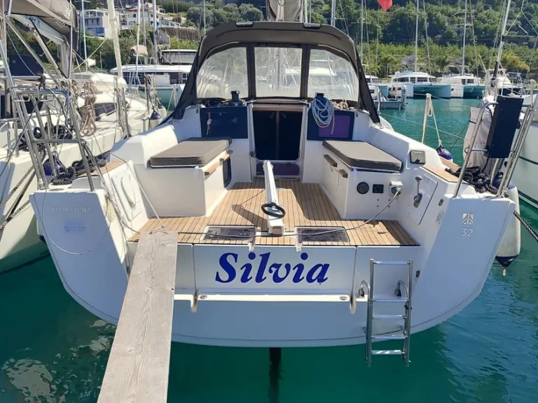 Noleggio a Capo d'Orlando – Dufour Dufour 32 su SamBoat