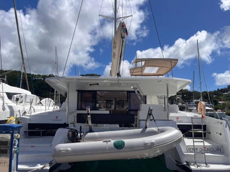 Catamarano a noleggio a Le Marin al miglior prezzo