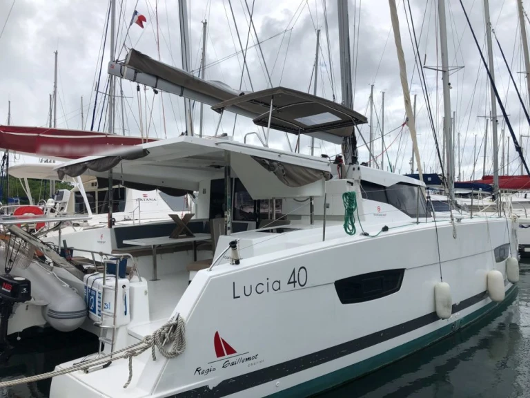 Noleggio Catamarano con o senza skipper Fountaine Pajot a Le Marin