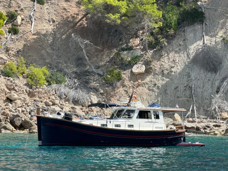 Noleggio Barca a motore Menorquin-Yachts con patente nautica