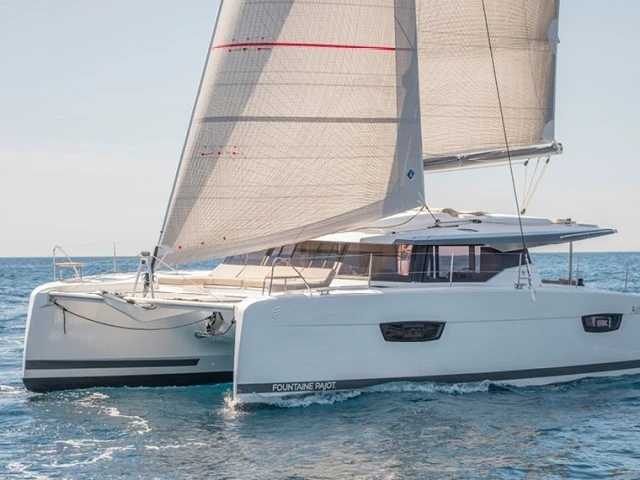 Fountaine Pajot Astrea 42 da affittare a  Parham Town