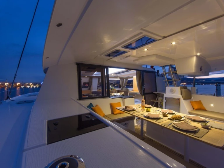 Catamarano a noleggio a Le Marin al miglior prezzo