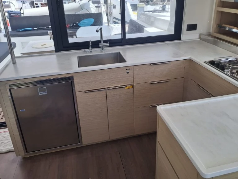 Noleggiare una Lagoon Lagoon 46 a Nassau