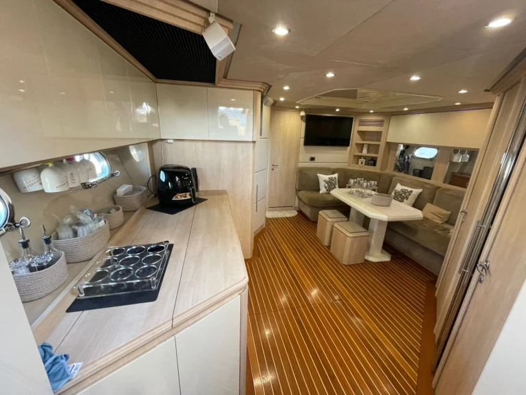 Noleggiare una Bayliner Sarnico 65 a Marsala