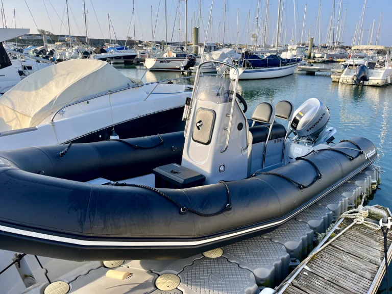 Noleggio barche Bombard Explorer 550 a Quiberon su Samboat