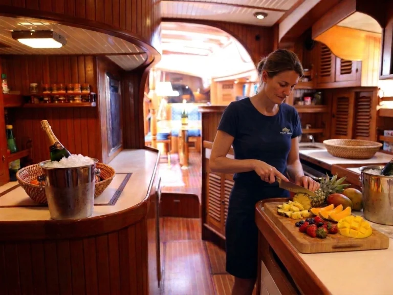 Noleggiare una Ta Chiao Scorpio 72 a Hyères