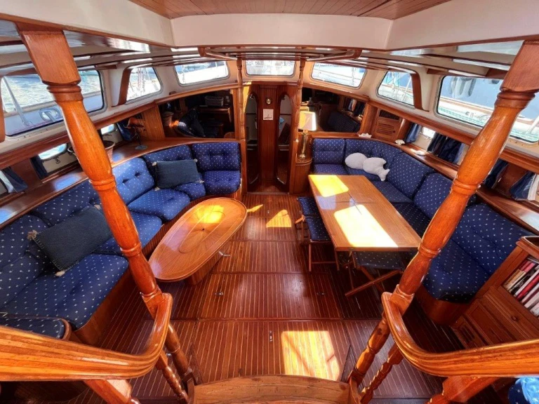 Noleggio Barca a vela a Hyères – Ta Chiao Scorpio 72