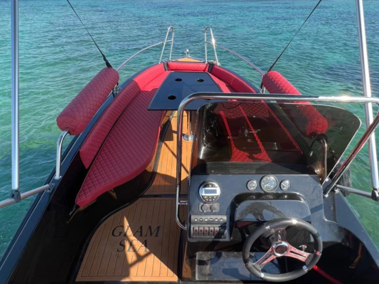 Noleggio Barca a motore con o senza skipper ISATEK TEKNE a Glyfáda