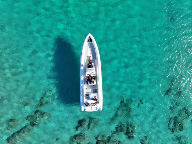 Noleggio barche Airship 30 a Alyki su Samboat