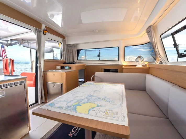 Noleggio Catamarano con o senza skipper Excess a Papeete