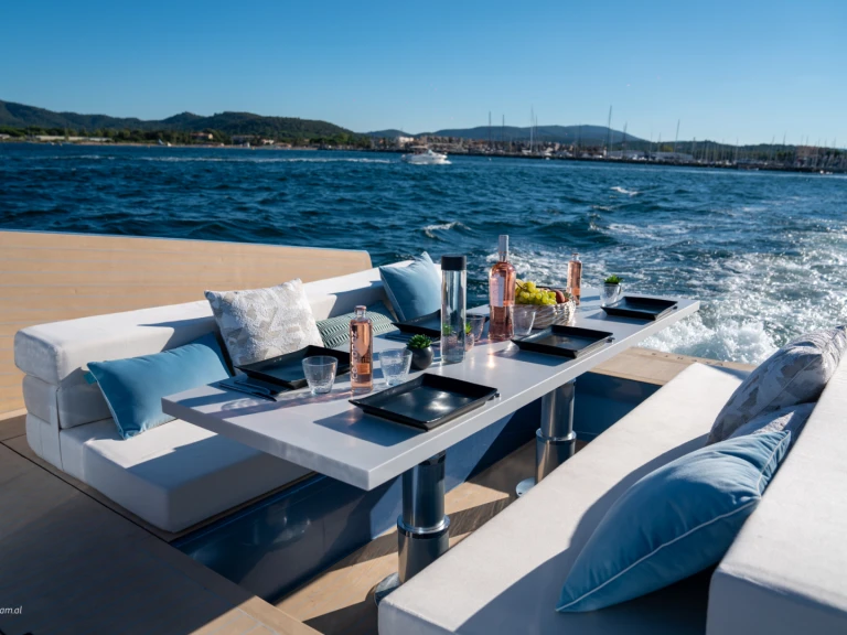 Noleggio a Cannes – Alium Yachts 42'S su SamBoat