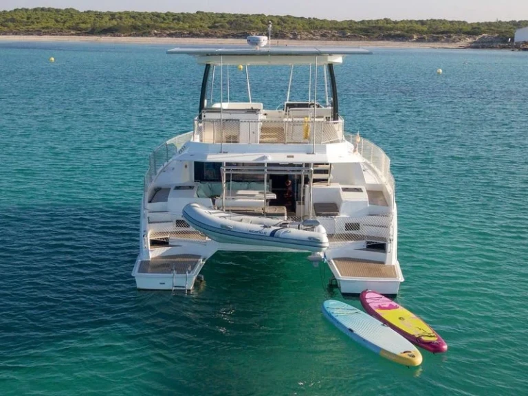 Noleggio Catamarano con o senza skipper Leopard a Ibiza Town