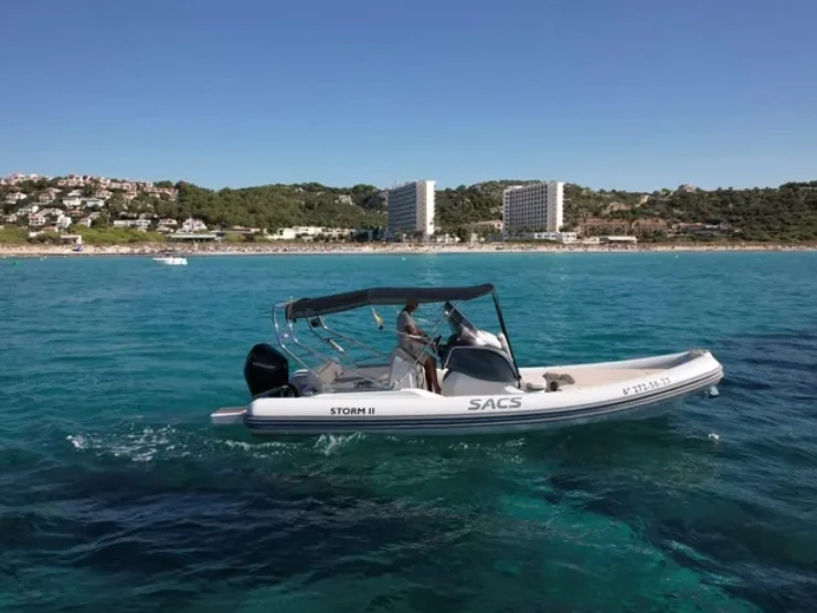 Noleggio barche Tivat economico Sacs S 780