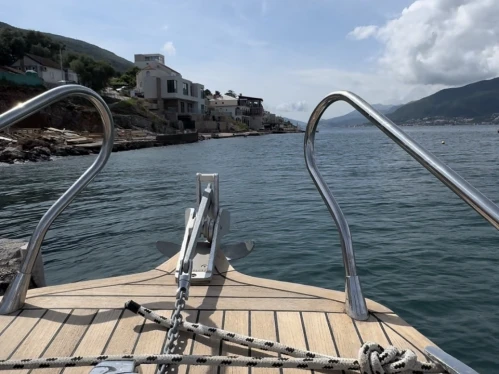 Noleggio barche Shark 23 a Tivat su Samboat