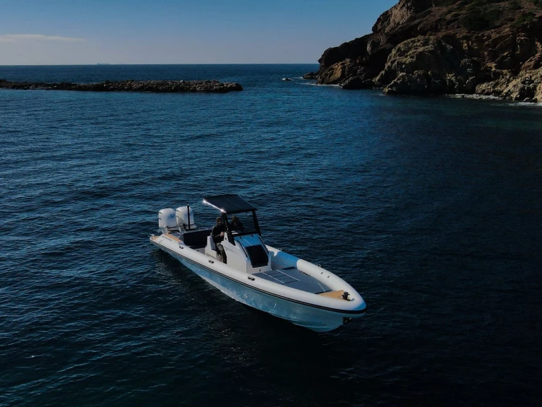 Noleggio a Marina Aliki – Rock 36 su SamBoat