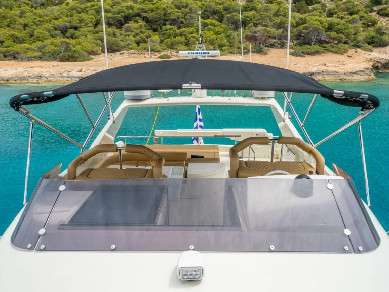 Noleggio barche Marina Aliki economico Ferretti 80