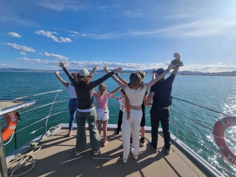 Noleggiare una Serenity Catamarán a Puerto Marina Benalmadena