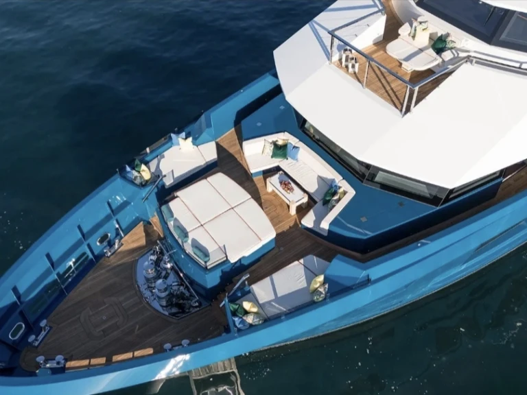 Noleggiare una King Benji  First 45 a Saint-Tropez