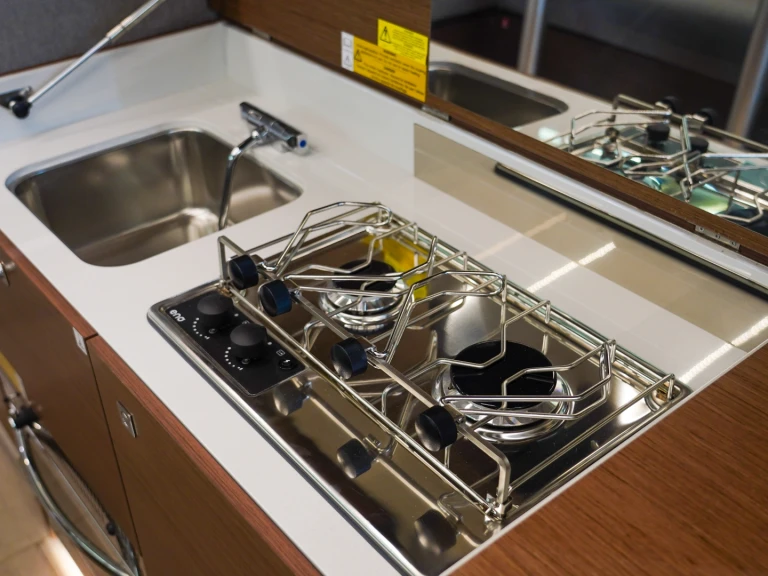 Noleggio Barca a motore con o senza skipper Delphia a Spalato