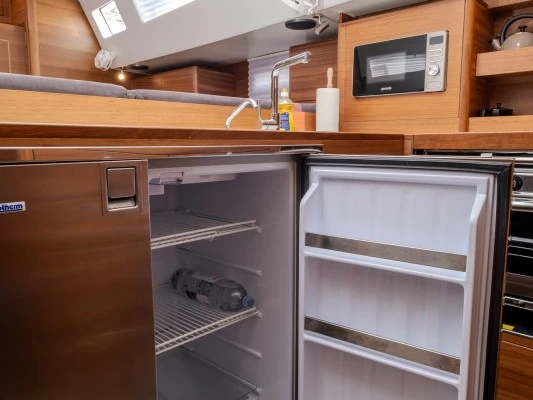 Barca a vela a noleggio a Sebenico al miglior prezzo