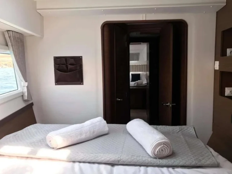 Noleggio barche Rodi (Citta) economico Lagoon 42