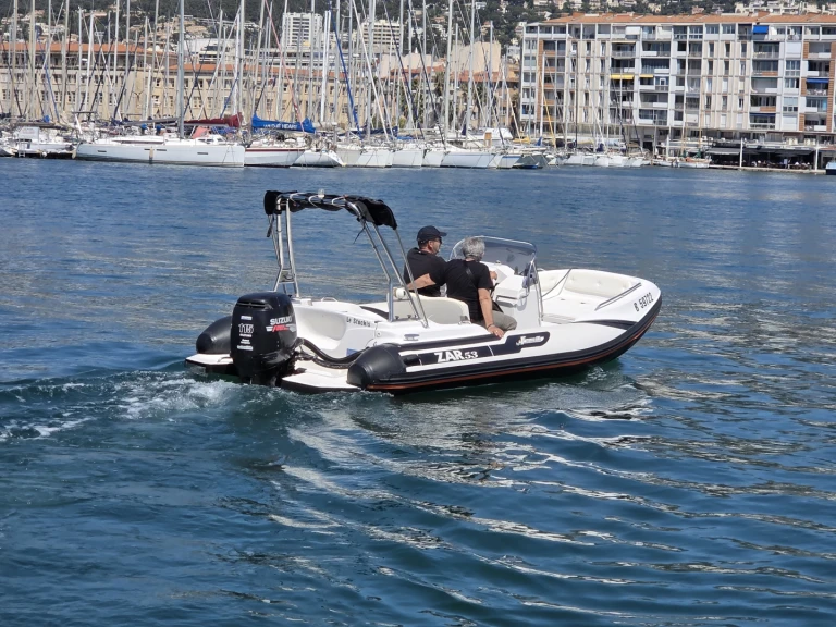 Noleggiare una Zar Zar 53 a Toulon