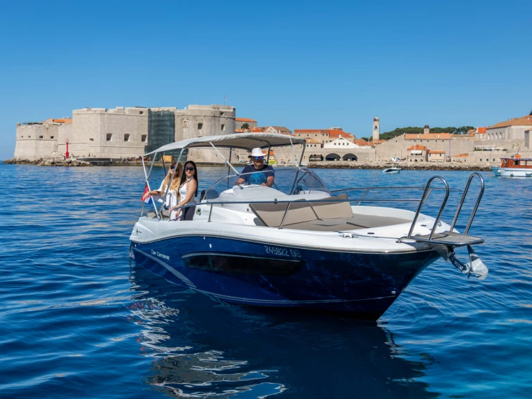 Noleggio barche Jeanneau cap camarat 7.5WA a Ragusa (Dubrovnik) su Samboat