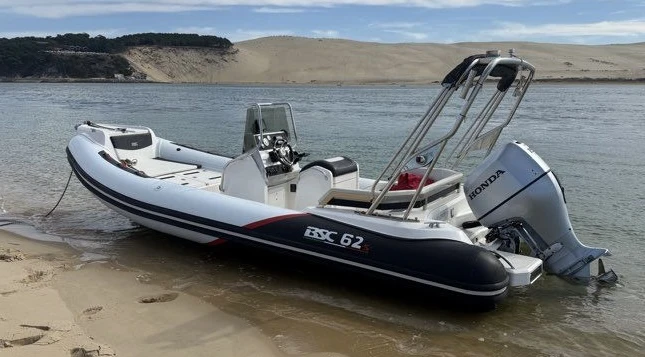 Gommone a noleggio a Lège-Cap-Ferret al miglior prezzo