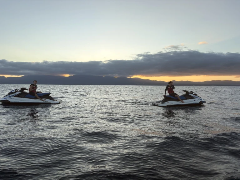 Noleggio Moto d'acqua Yamaha con patente nautica