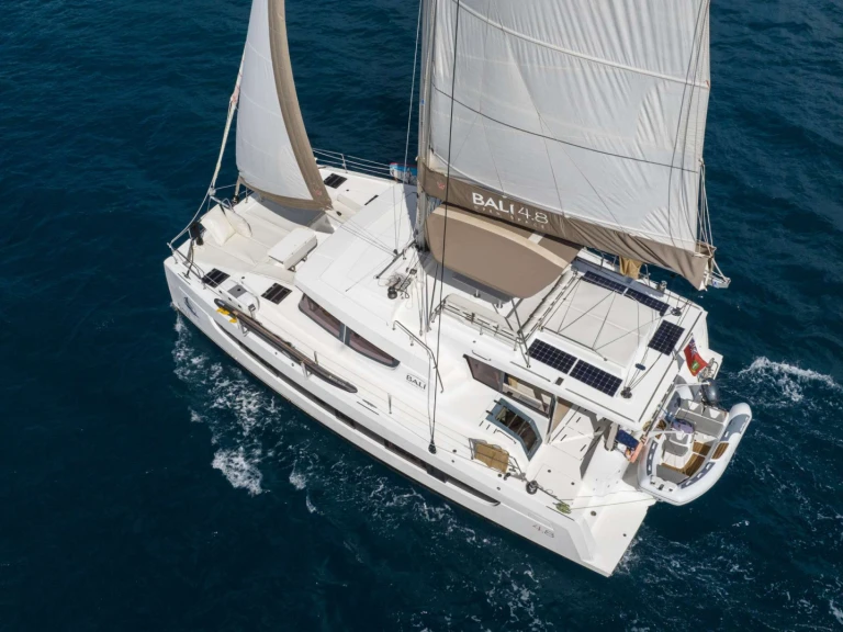 Noleggio barche Tortola economico Bali 4.8
