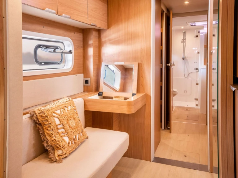 Noleggio Catamarano Bali con patente nautica