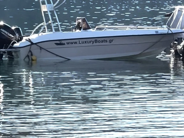 Noleggiare una Marinco 475 2025 a Faliraki