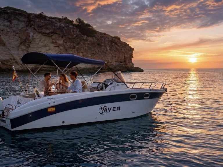 Noleggio barche Saver Saver 750 Cabin  a Portals Nous su Samboat