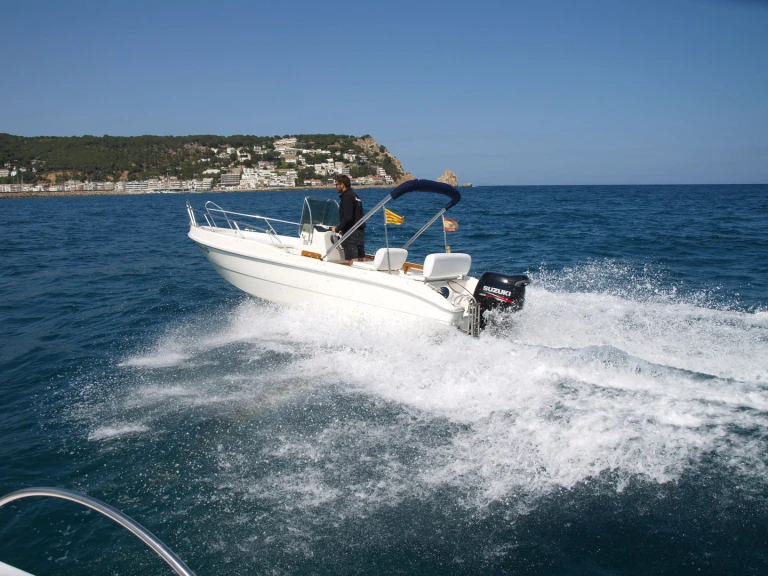 Noleggio Barca a motore a l'Estartit – Capelli Cap 18