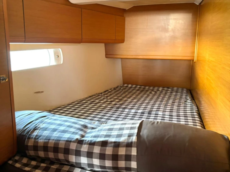 Noleggiare una Jeanneau Sun Odyssey 509 a La Pobla de Farnals