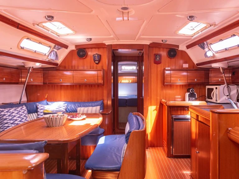  IMOCA 60 da affittare a  Barcellona