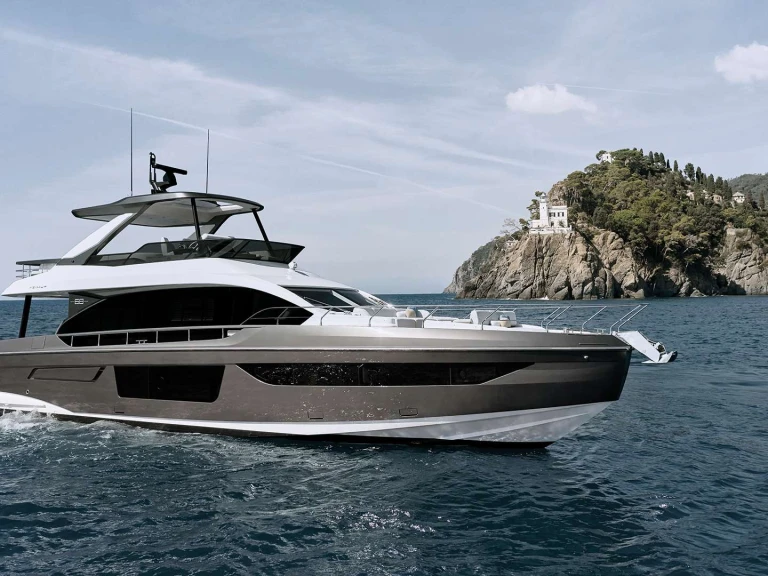 Noleggio barche Azimut AGLAYA a Zara su Samboat