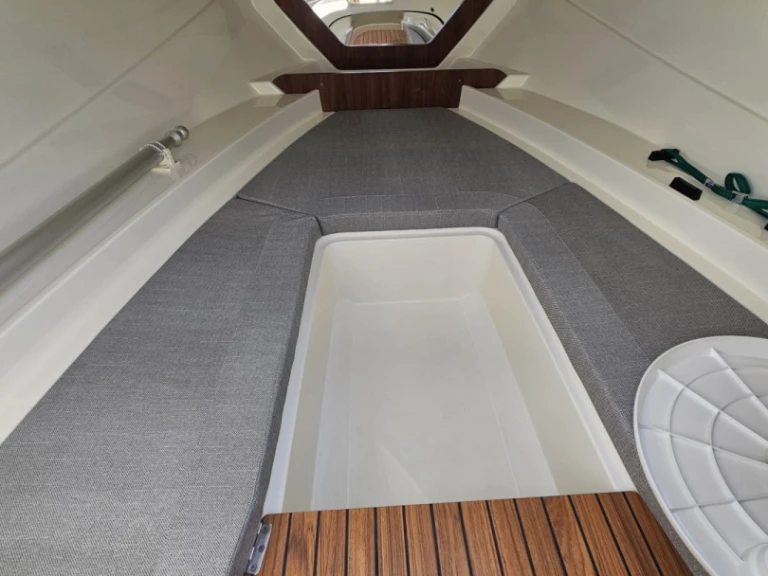 Noleggio barche Quicksilver Activ 755 Sundeck a Propriano su Samboat