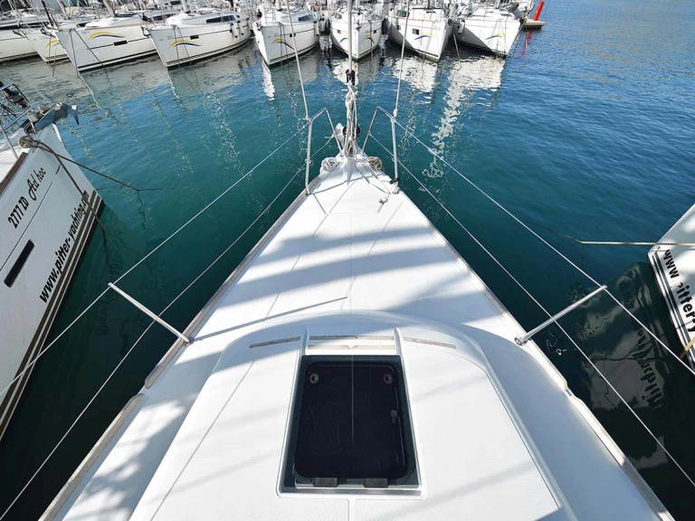 Noleggio a Pola – Dufour Dufour 382 Grand Large su SamBoat