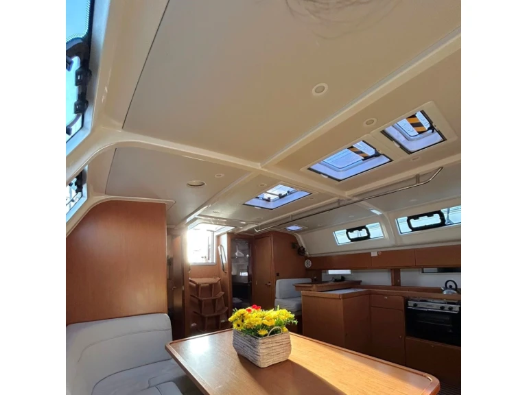 Noleggio barche Bavaria Bavaria Cruiser 51 (5 cab.) a Álimos su Samboat
